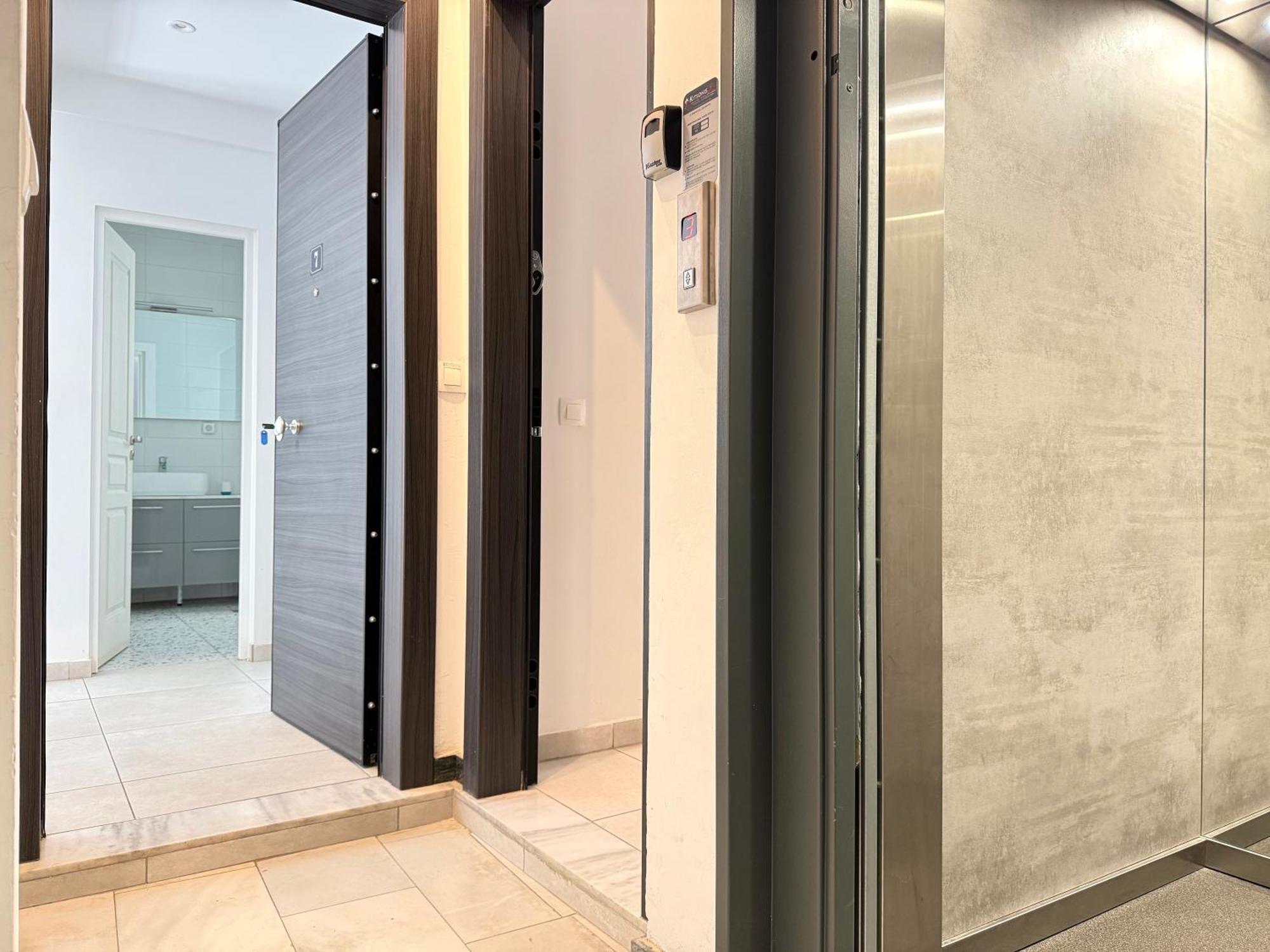 P&P Boutique Apartments Athen Eksteriør bilde